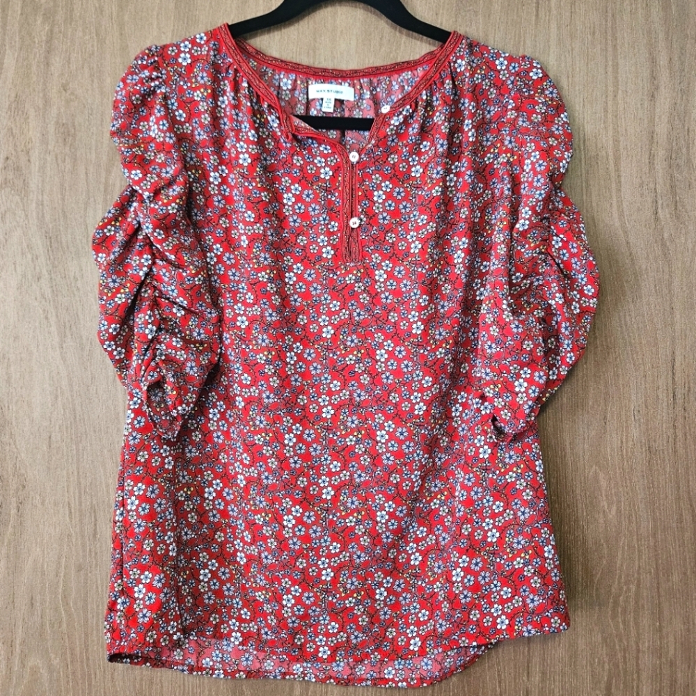 Floral Red Ruched Sleeves Top